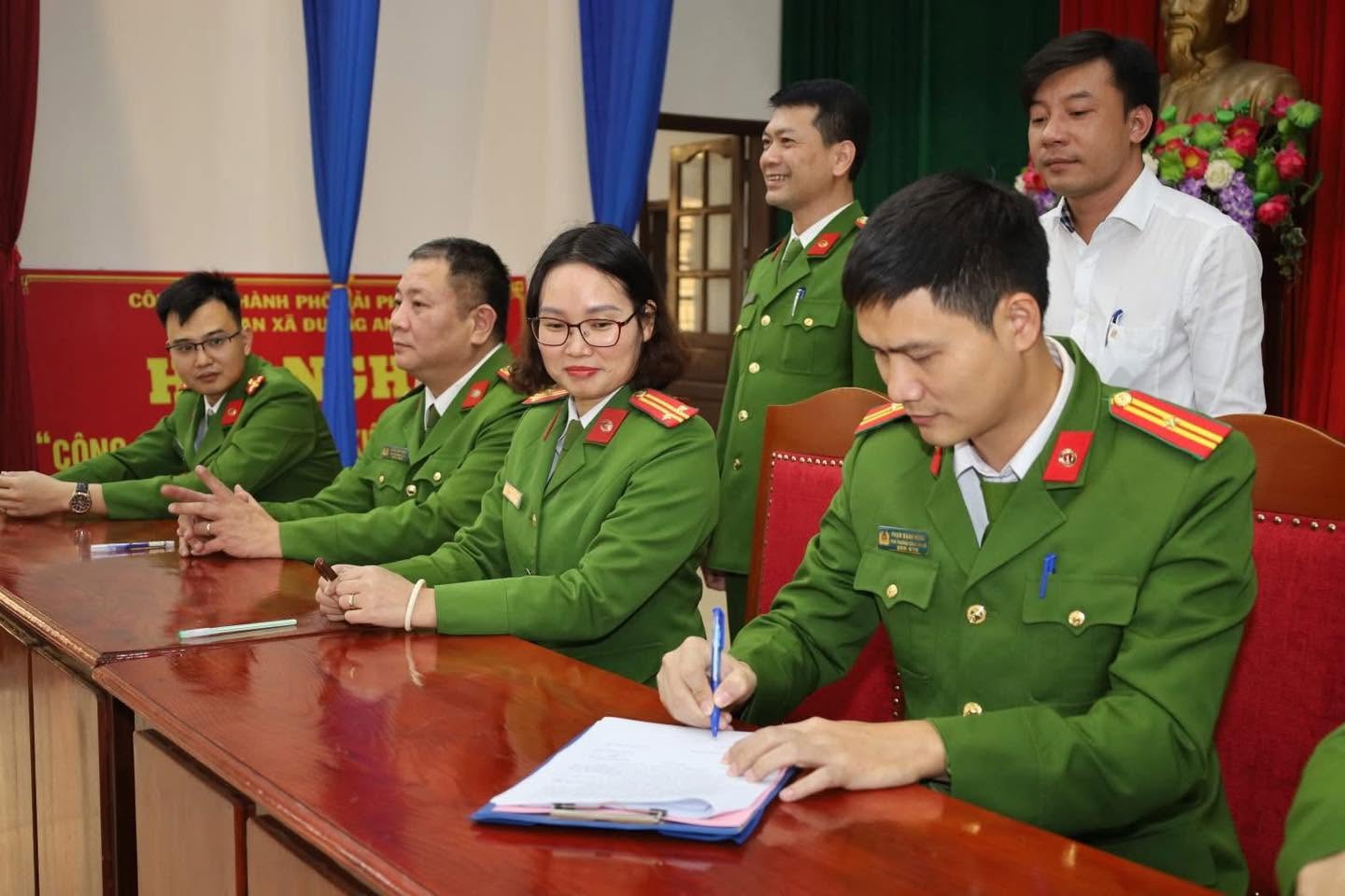 Gieo bình yên, gặt niềm tin: Dấu ấn một năm của Công an xã Đường An